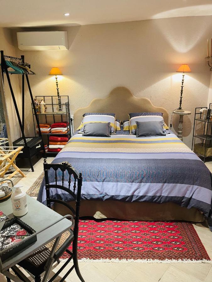 Bed and Breakfast Abeille Ванс Экстерьер фото