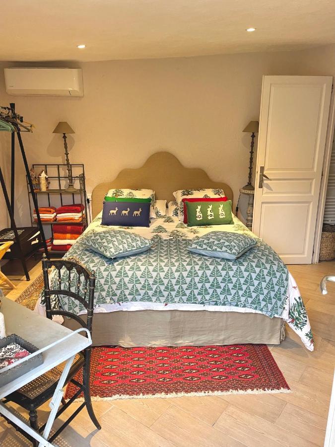 Bed and Breakfast Abeille Ванс Экстерьер фото