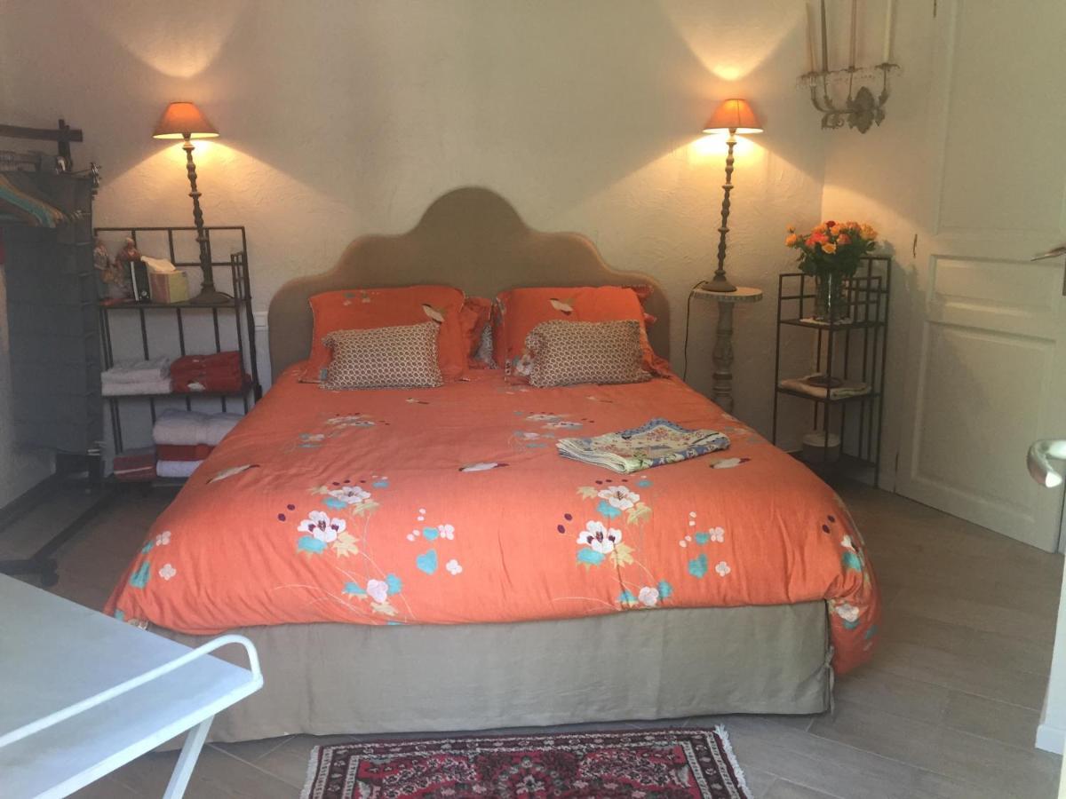Bed and Breakfast Abeille Ванс Экстерьер фото